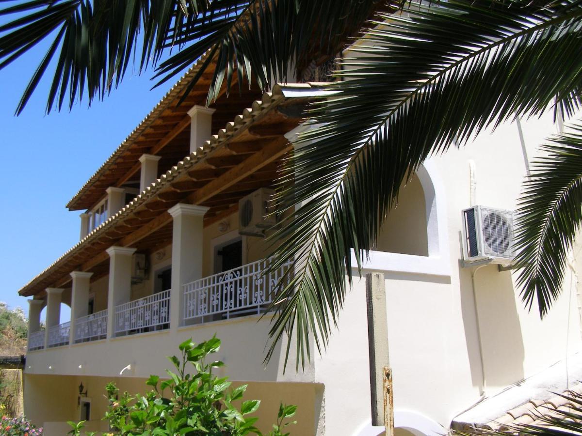Aparthotel Ionian Mare Agios Ioannis Peristerion Exteriér fotografie