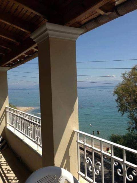 Aparthotel Ionian Mare Agios Ioannis Peristerion Exteriér fotografie