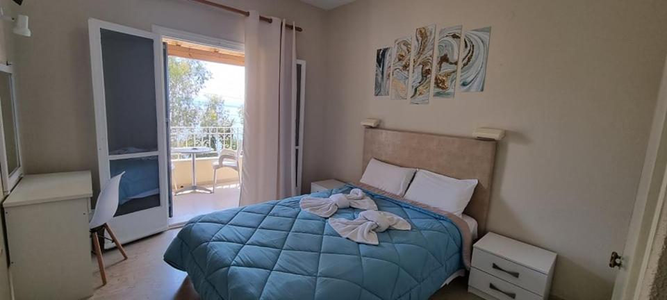Aparthotel Ionian Mare Agios Ioannis Peristerion Exteriér fotografie
