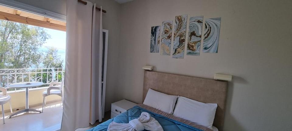 Aparthotel Ionian Mare Agios Ioannis Peristerion Exteriér fotografie