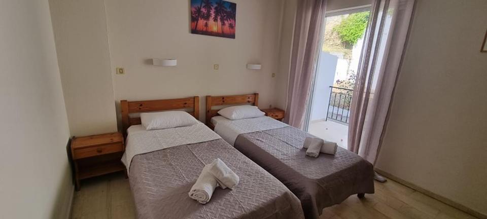 Aparthotel Ionian Mare Agios Ioannis Peristerion Exteriér fotografie